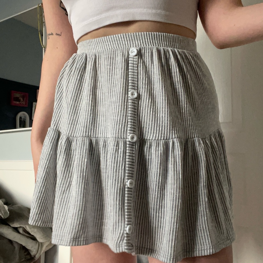 Ribbed Flowy Skirt
